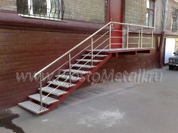 изготовление металлической лестницы